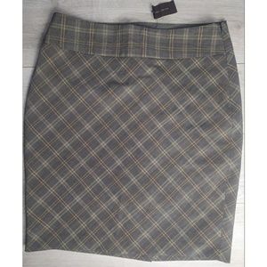 The Limited Midi Skirt NWT Tan Checkered sz 6